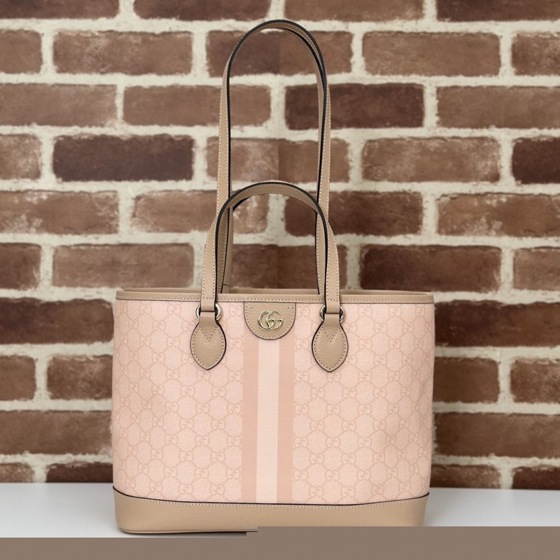 G*u*i shopping bags